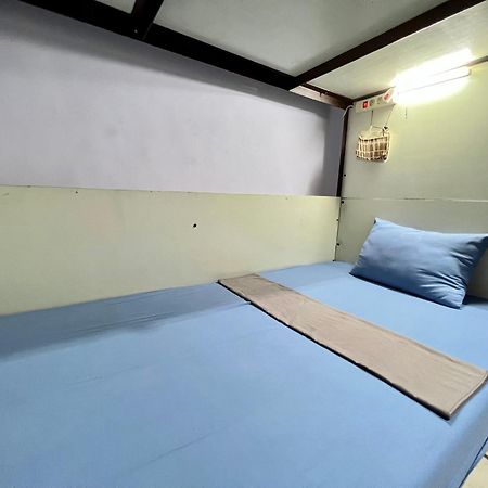 Mador Malang Dorm Hostel Exterior foto