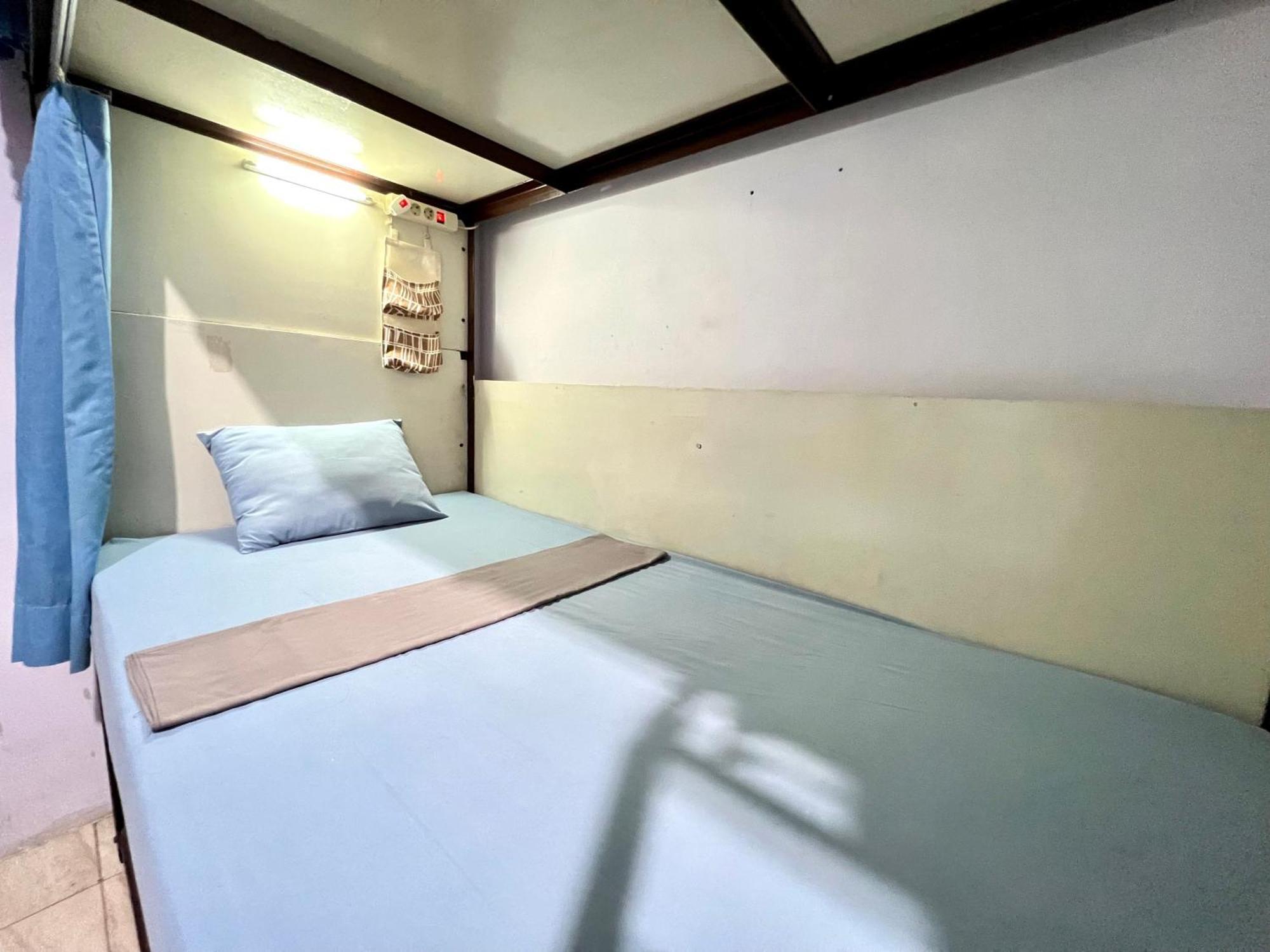 Mador Malang Dorm Hostel Exterior foto